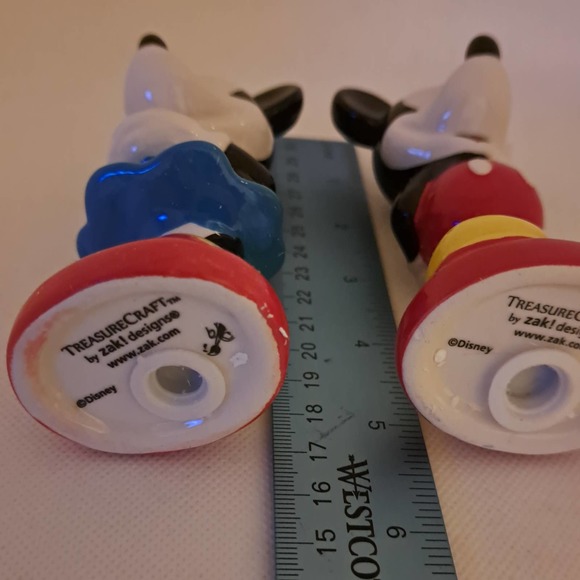 NIB Disney Treasure Craft Ceramic Micky & Minnie Salt & Pepper Shakers - Picture 7 of 10